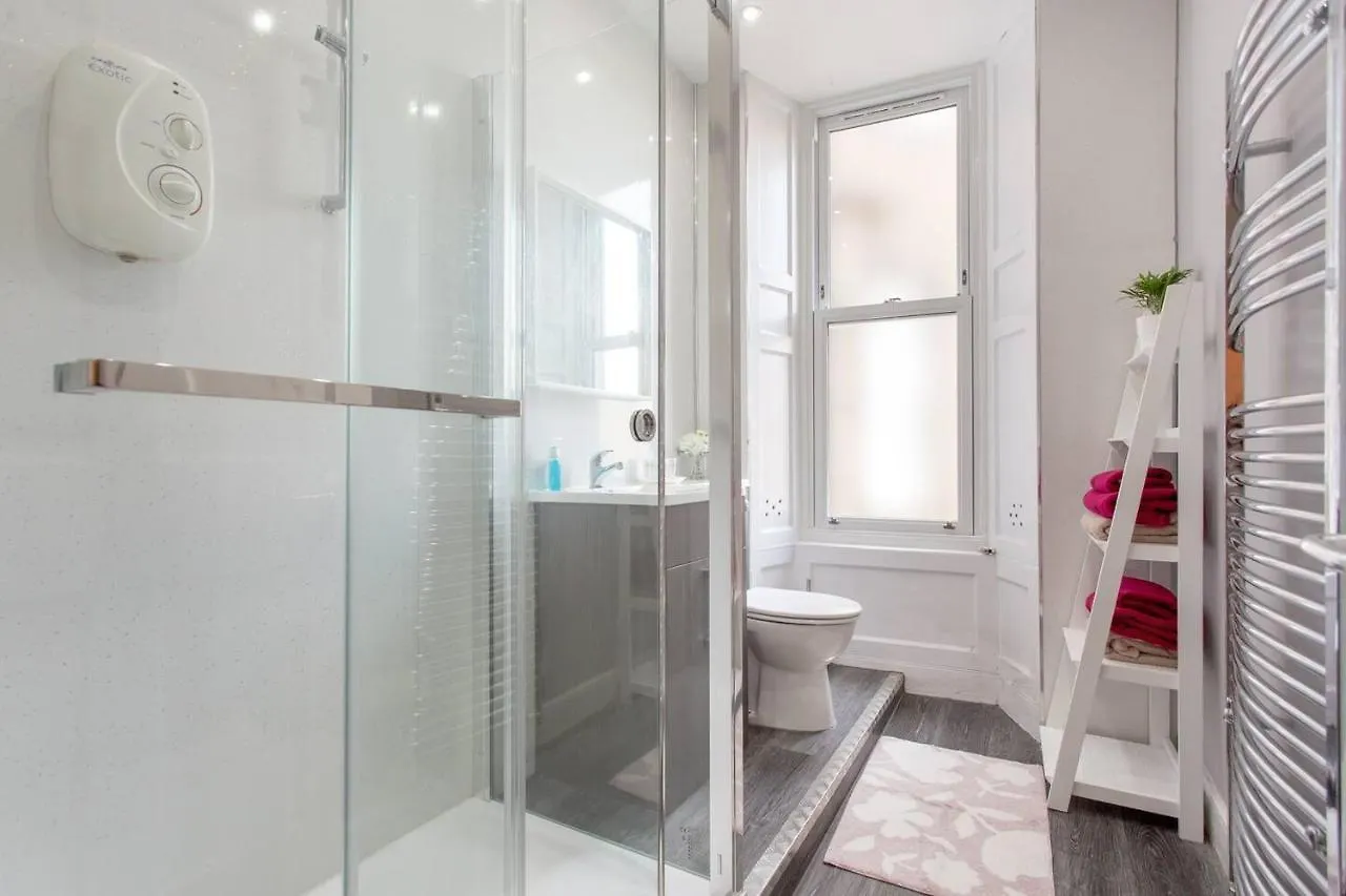 Stunning 2-Bed Apartment In Central Edinburgh United Kingdom
